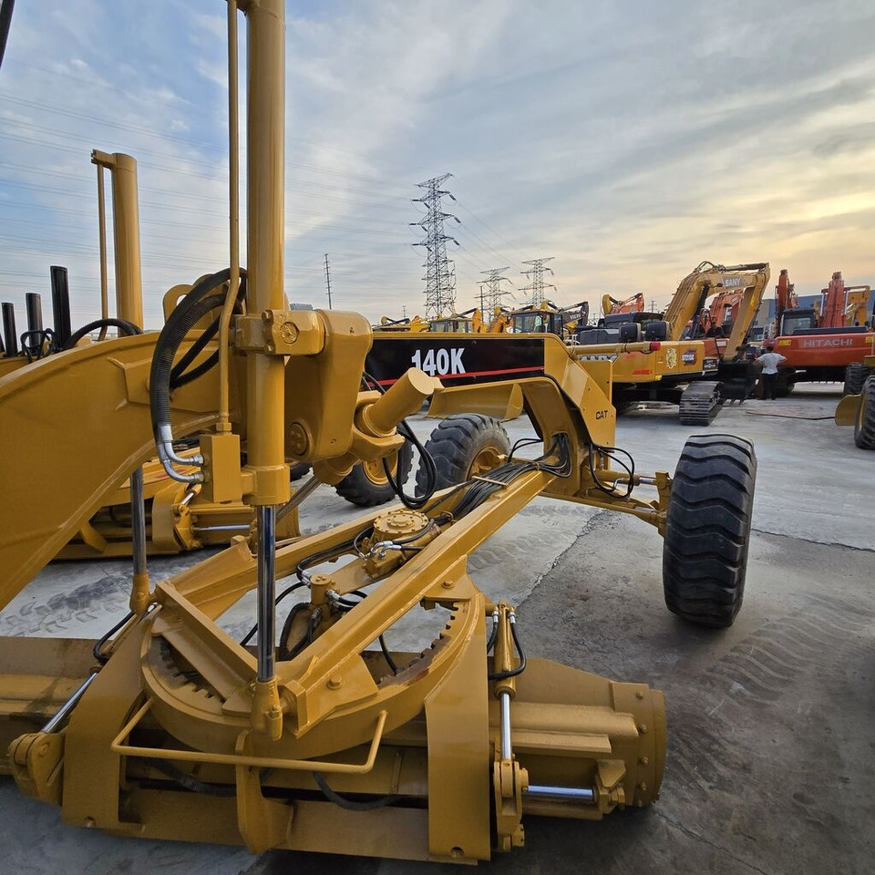 Caterpillar 140K - Motoniveladora: foto 5 Caterpillar 140K - Motoniveladora: foto 5