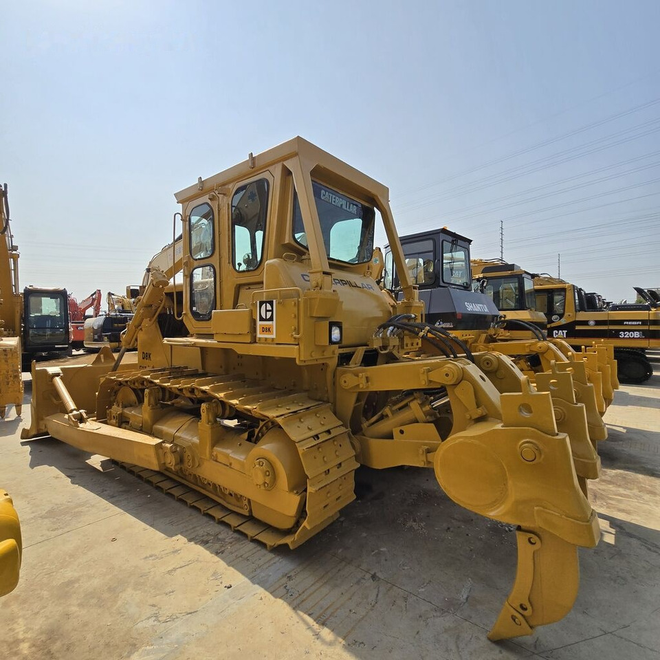 Caterpillar D8K - Buldôzer: foto 1 Caterpillar D8K - Buldôzer: foto 1