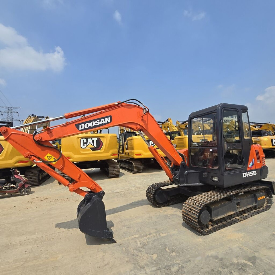 Doosan DH55 - Mini escavadeira: foto 4 Doosan DH55 - Mini escavadeira: foto 4
