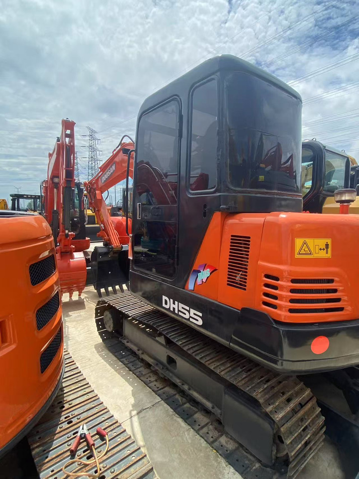 Mini escavadeira Doosan DH55: foto 6