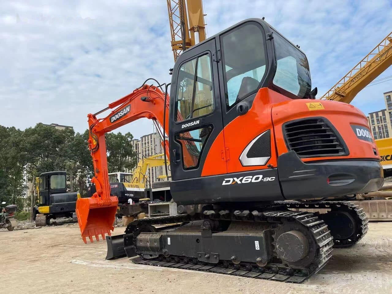 Doosan DX60 - Mini escavadeira: foto 2 Doosan DX60 - Mini escavadeira: foto 2