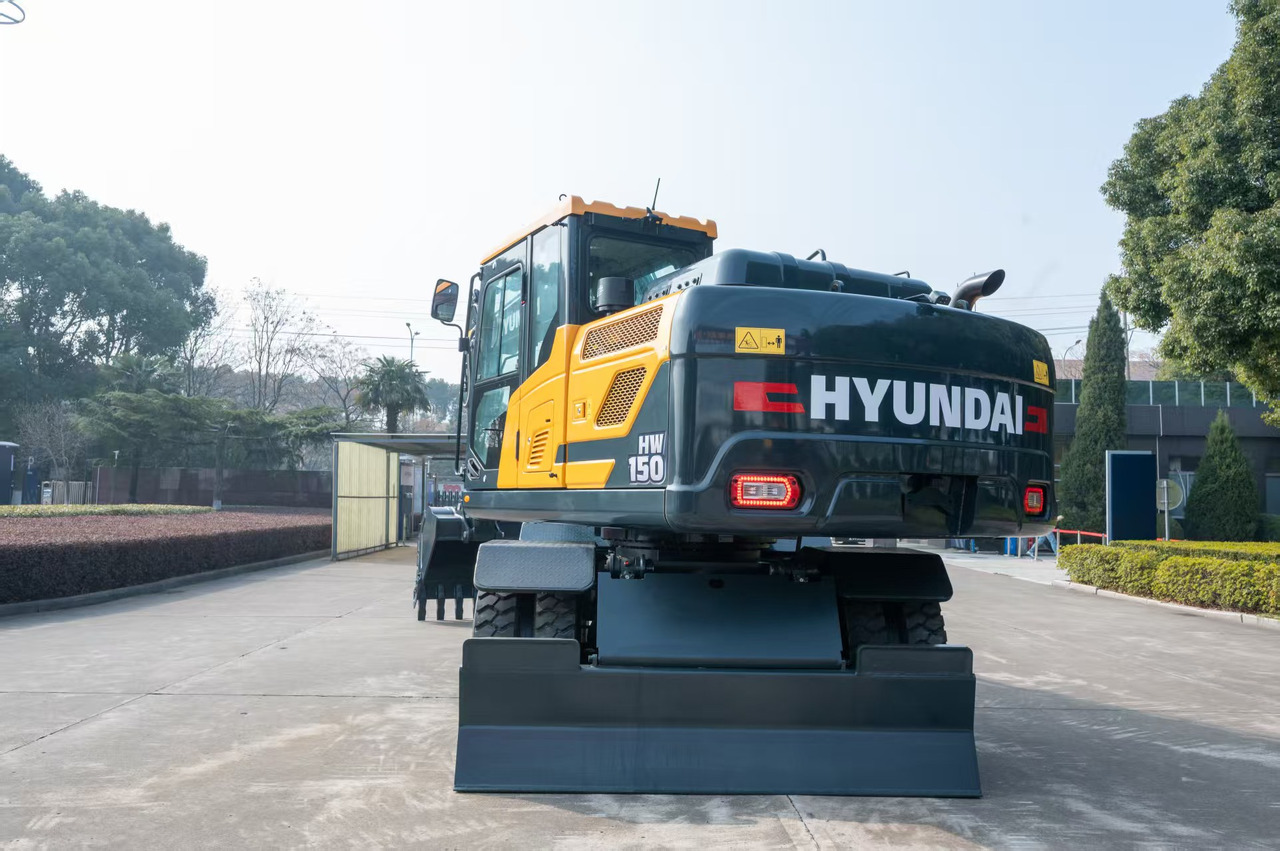 Escavadeira de rodas novo HYUNDAI HW150: foto 6