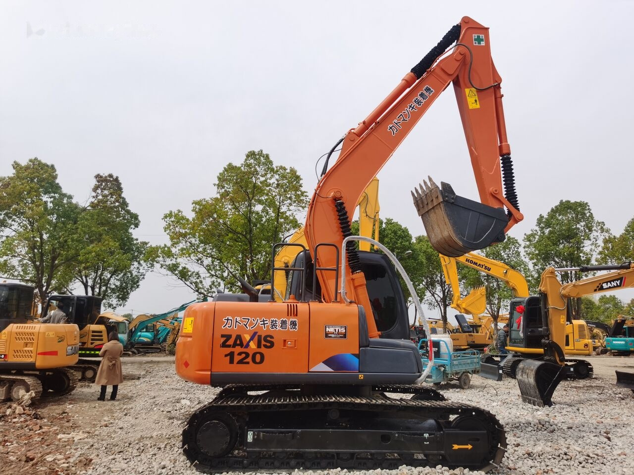 Hitachi ZX120 - Escavadora de rastos: foto 5 Hitachi ZX120 - Escavadora de rastos: foto 5