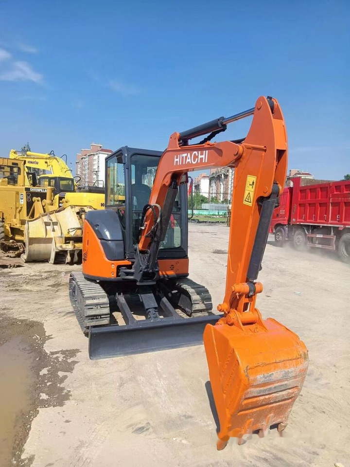 Mini escavadeira Hitachi ZX35U-5A: foto 6