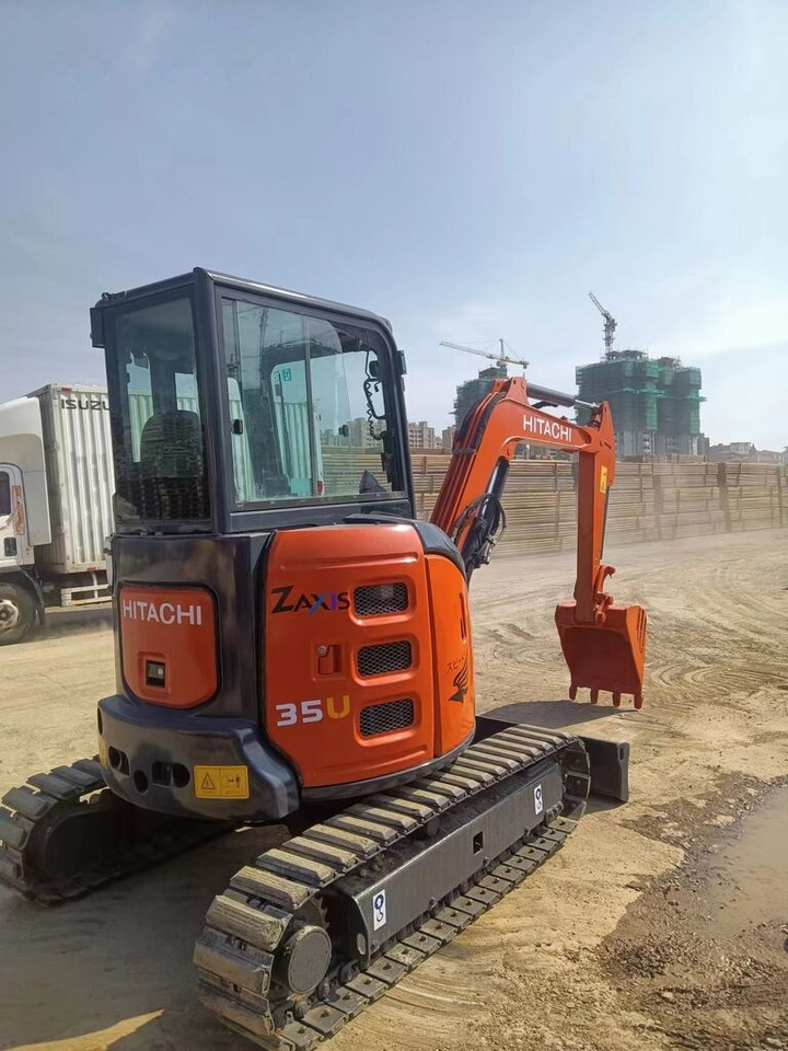 Mini escavadeira Hitachi ZX35U-5A: foto 7
