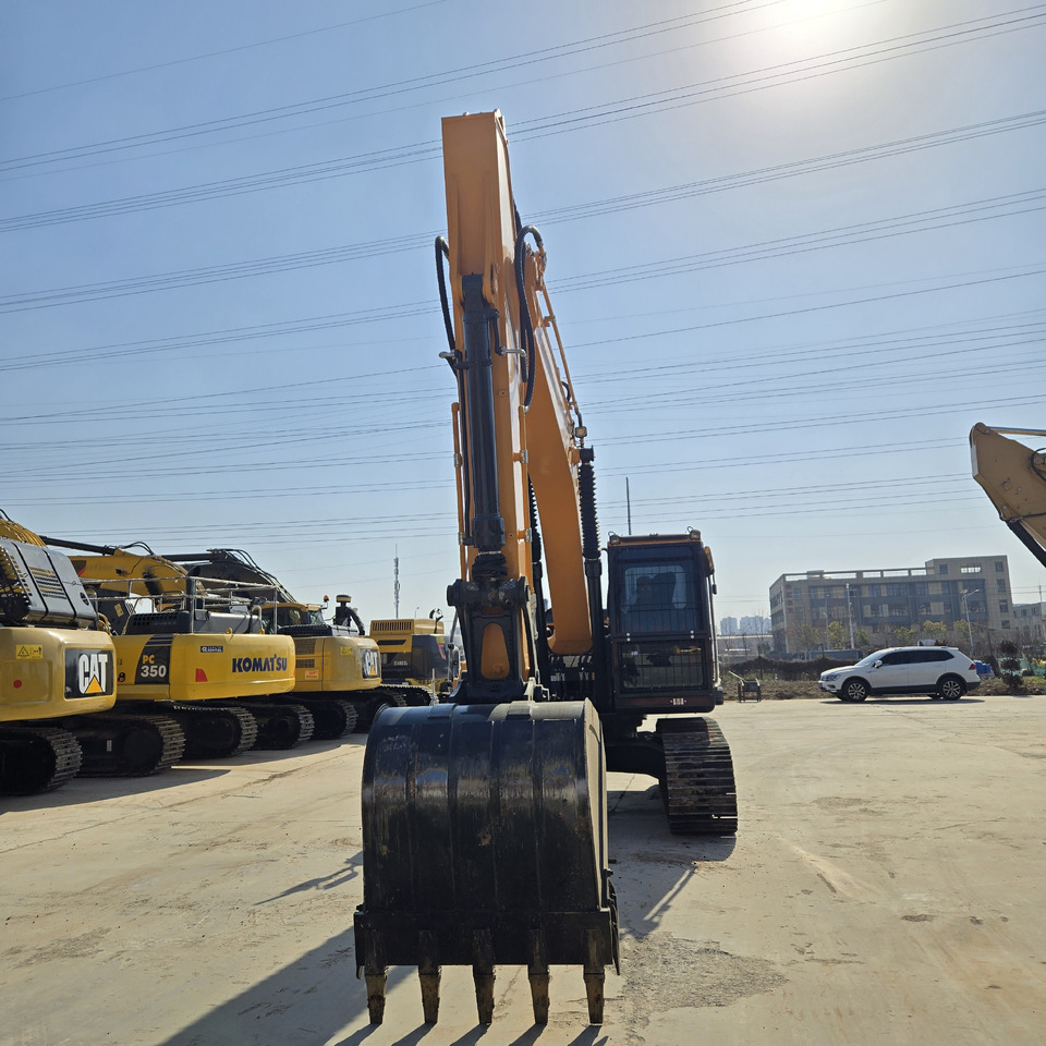 Hyundai R220-9S - Escavadora de rastos: foto 1 Hyundai R220-9S - Escavadora de rastos: foto 1