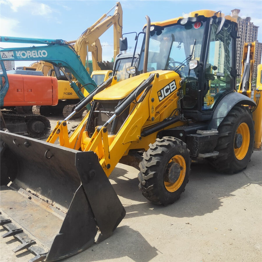 JCB 3CX - Retroescavadeira: foto 4 JCB 3CX - Retroescavadeira: foto 4