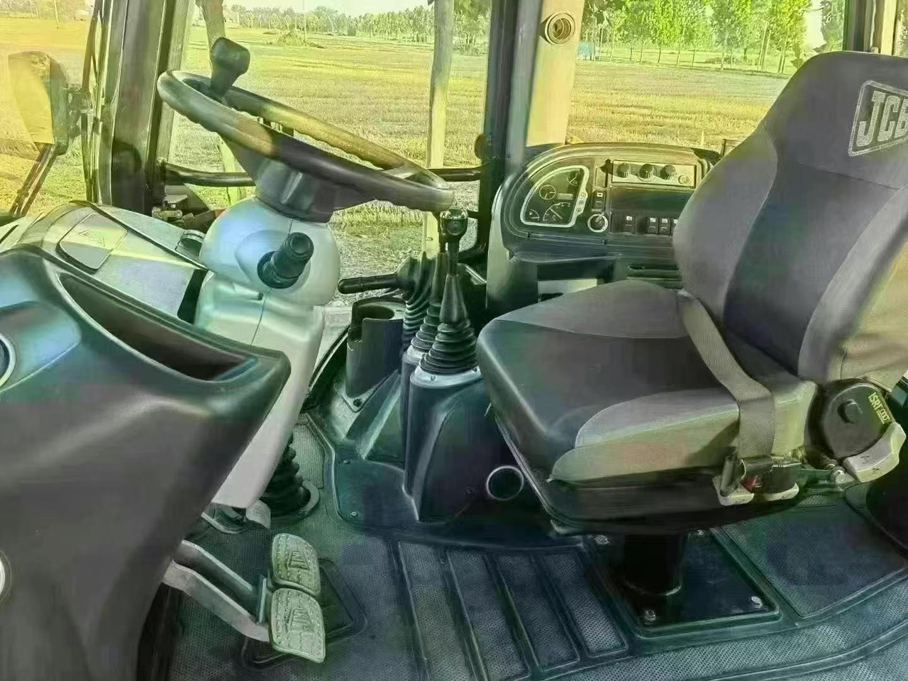 JCB 3CX - Retroescavadeira: foto 5 JCB 3CX - Retroescavadeira: foto 5
