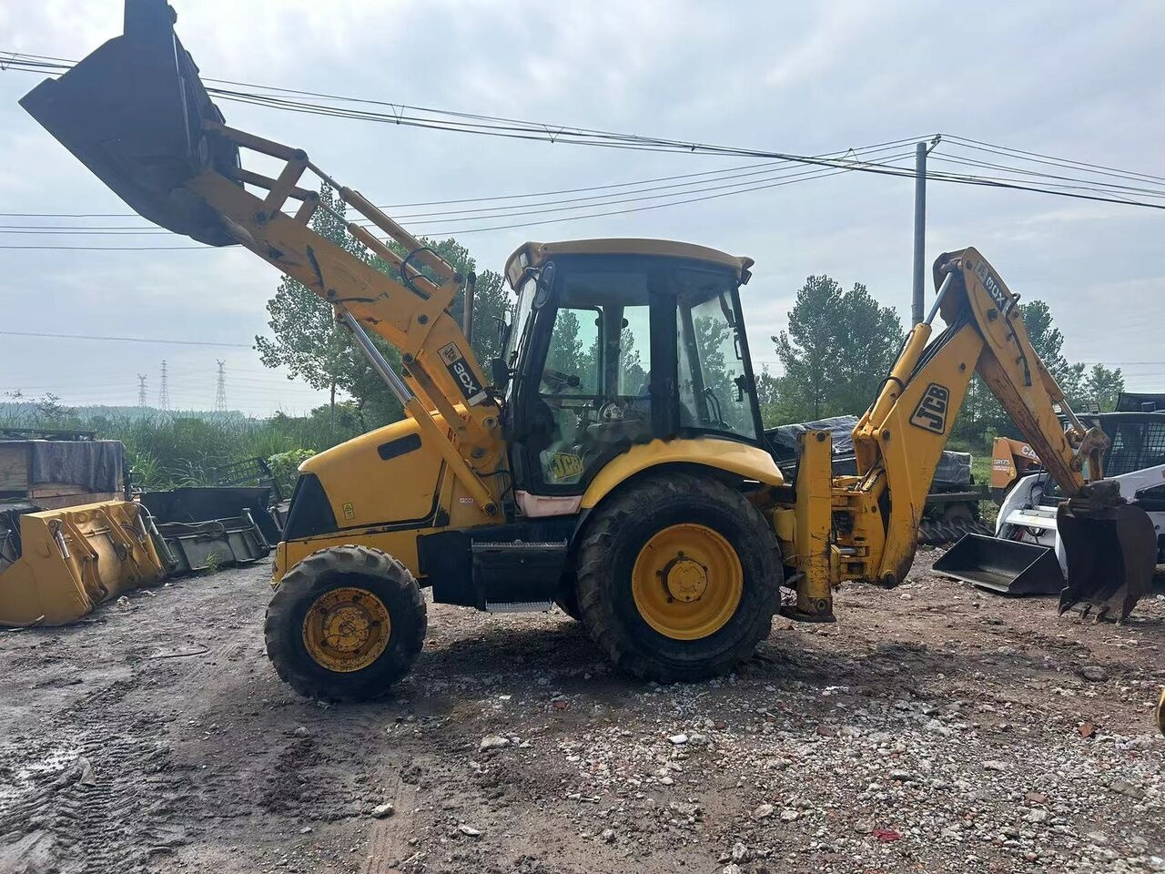 JCB 3CX - Retroescavadeira: foto 4 JCB 3CX - Retroescavadeira: foto 4