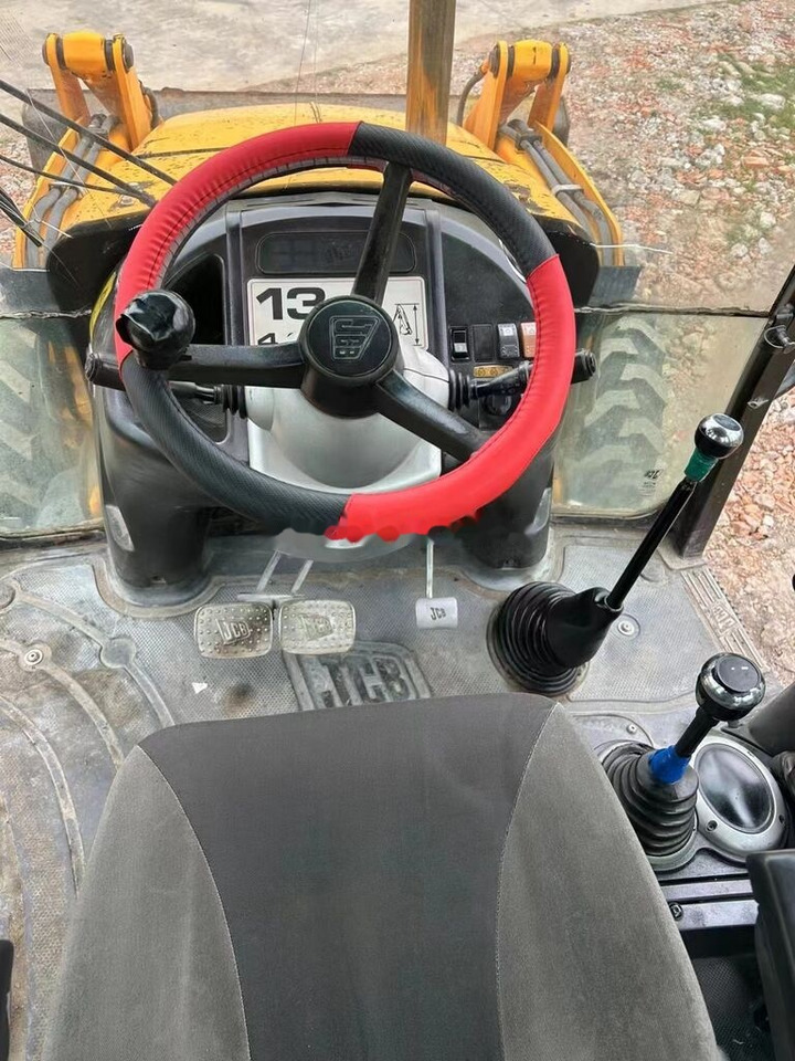 JCB 3CX - Retroescavadeira: foto 3 JCB 3CX - Retroescavadeira: foto 3