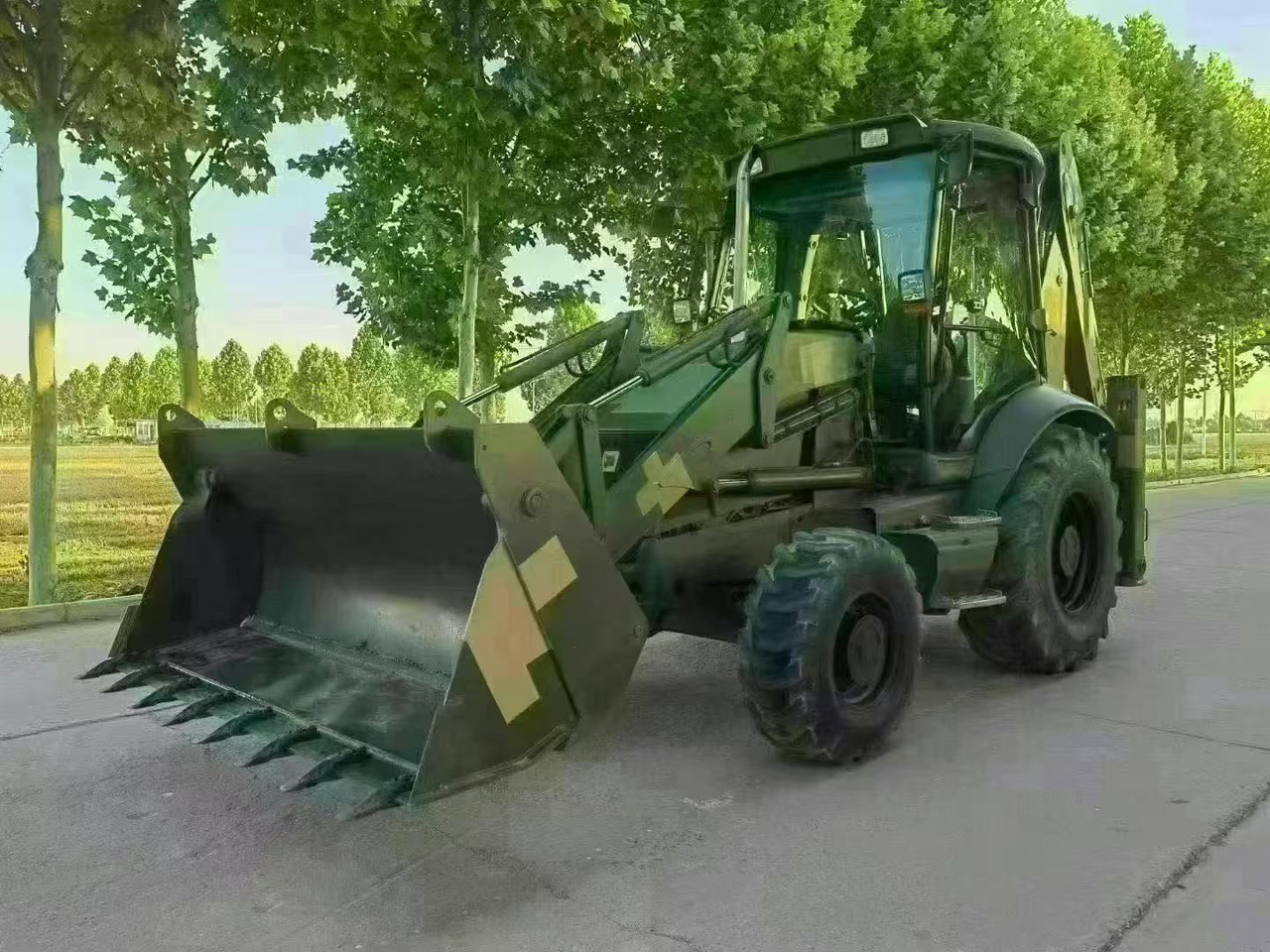 JCB 3CX - Retroescavadeira: foto 2 JCB 3CX - Retroescavadeira: foto 2