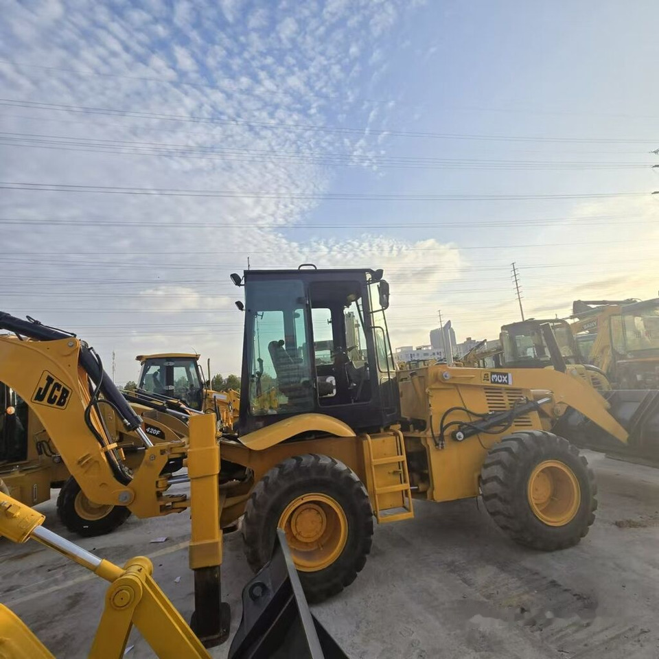 JCB 3CX - Retroescavadeira: foto 1 JCB 3CX - Retroescavadeira: foto 1