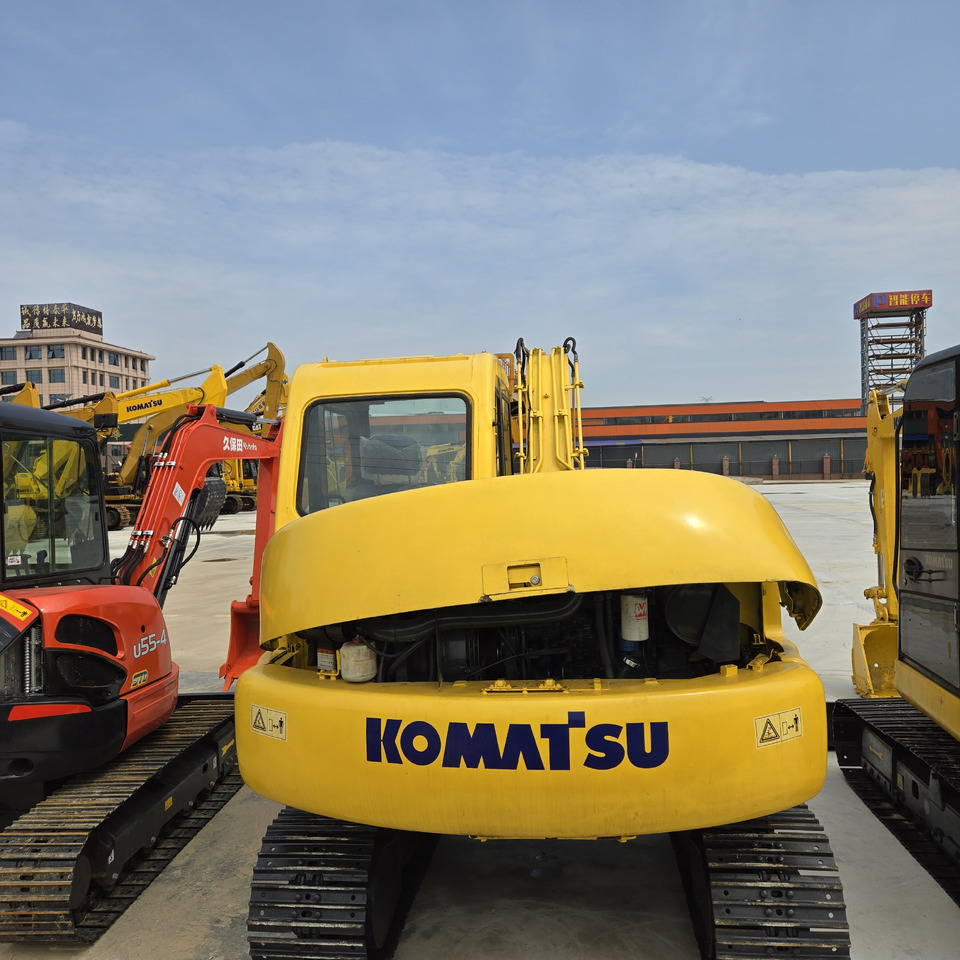 KOMATSU PC60 - Mini escavadeira: foto 3 KOMATSU PC60 - Mini escavadeira: foto 3
