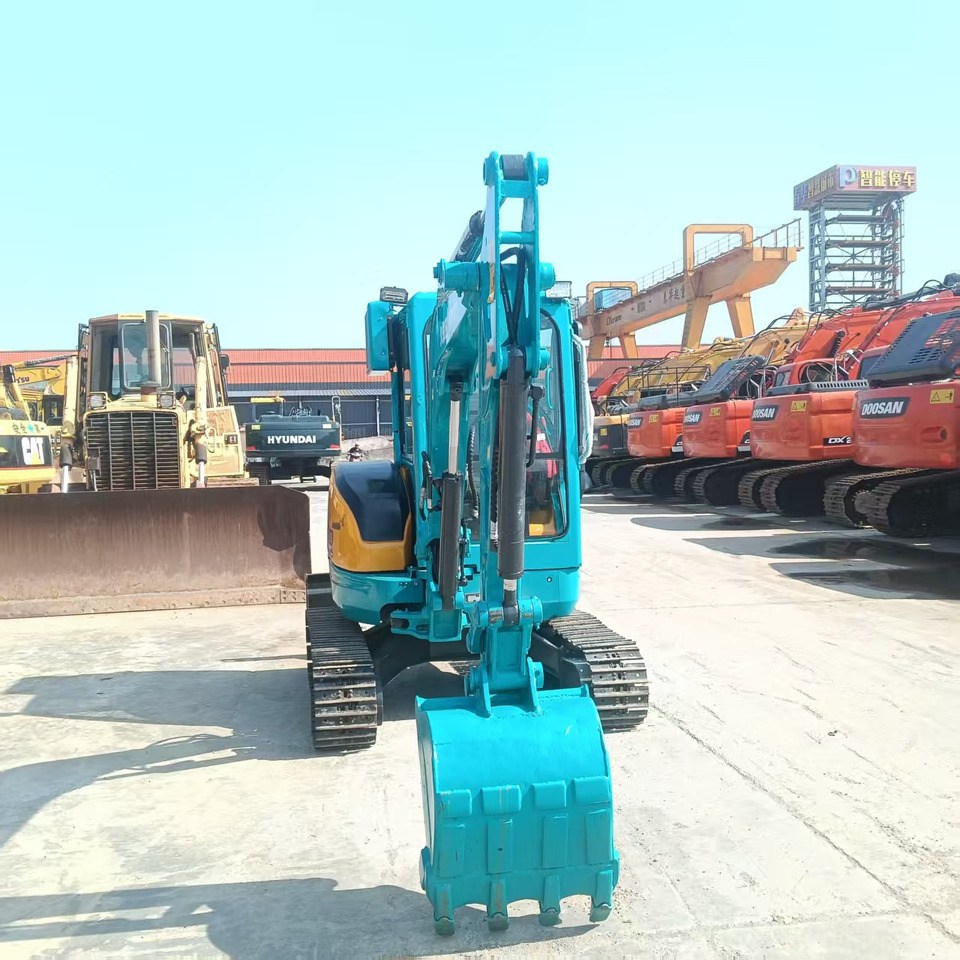 KUBOTA U35 - Mini escavadeira: foto 3 KUBOTA U35 - Mini escavadeira: foto 3