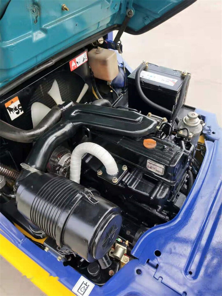 Komatsu FD30 - Empilhador a diesel: foto 5 Komatsu FD30 - Empilhador a diesel: foto 5