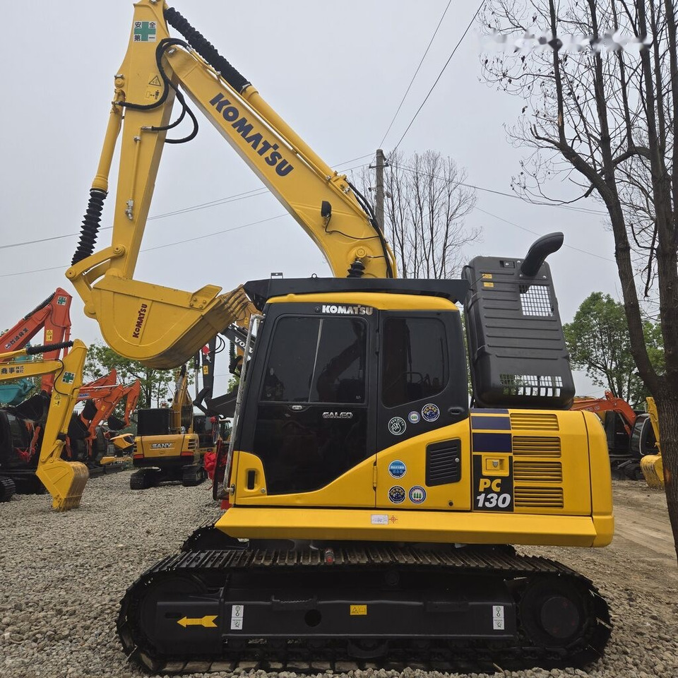 Komatsu PC130-10 - Escavadora de rastos: foto 1 Komatsu PC130-10 - Escavadora de rastos: foto 1