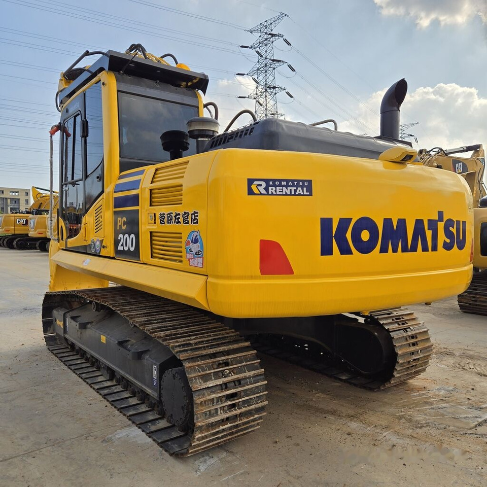 Komatsu PC200-8MO - Escavadora de rastos: foto 2 Komatsu PC200-8MO - Escavadora de rastos: foto 2