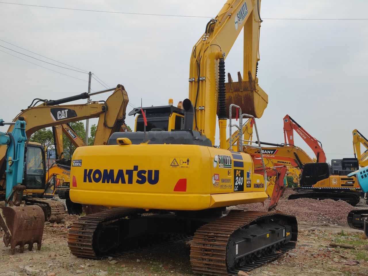 Komatsu PC240LC - Escavadora de rastos: foto 5 Komatsu PC240LC - Escavadora de rastos: foto 5