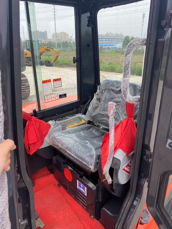 Mini escavadeira Kubota U55-4: foto 9