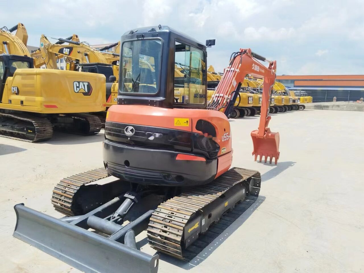 Kubota U55 - Mini escavadeira: foto 3 Kubota U55 - Mini escavadeira: foto 3