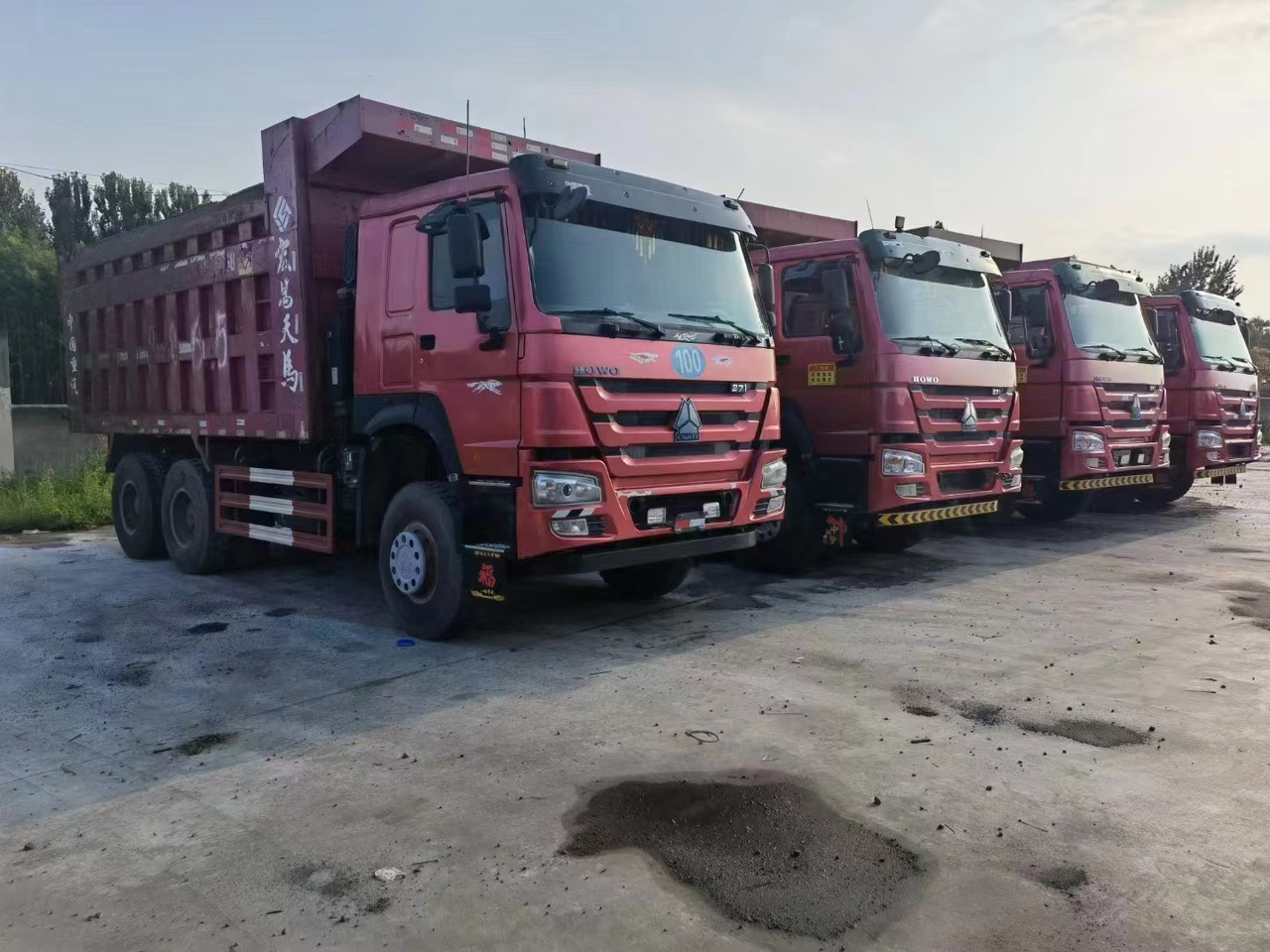 SINOTRUK HOWO - Camião basculante: foto 5 SINOTRUK HOWO - Camião basculante: foto 5