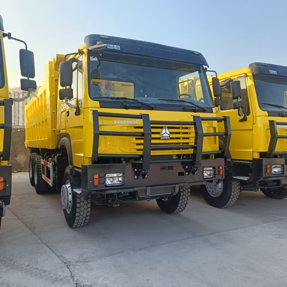 SINOTRUK HOWO - Camião basculante: foto 2 SINOTRUK HOWO - Camião basculante: foto 2