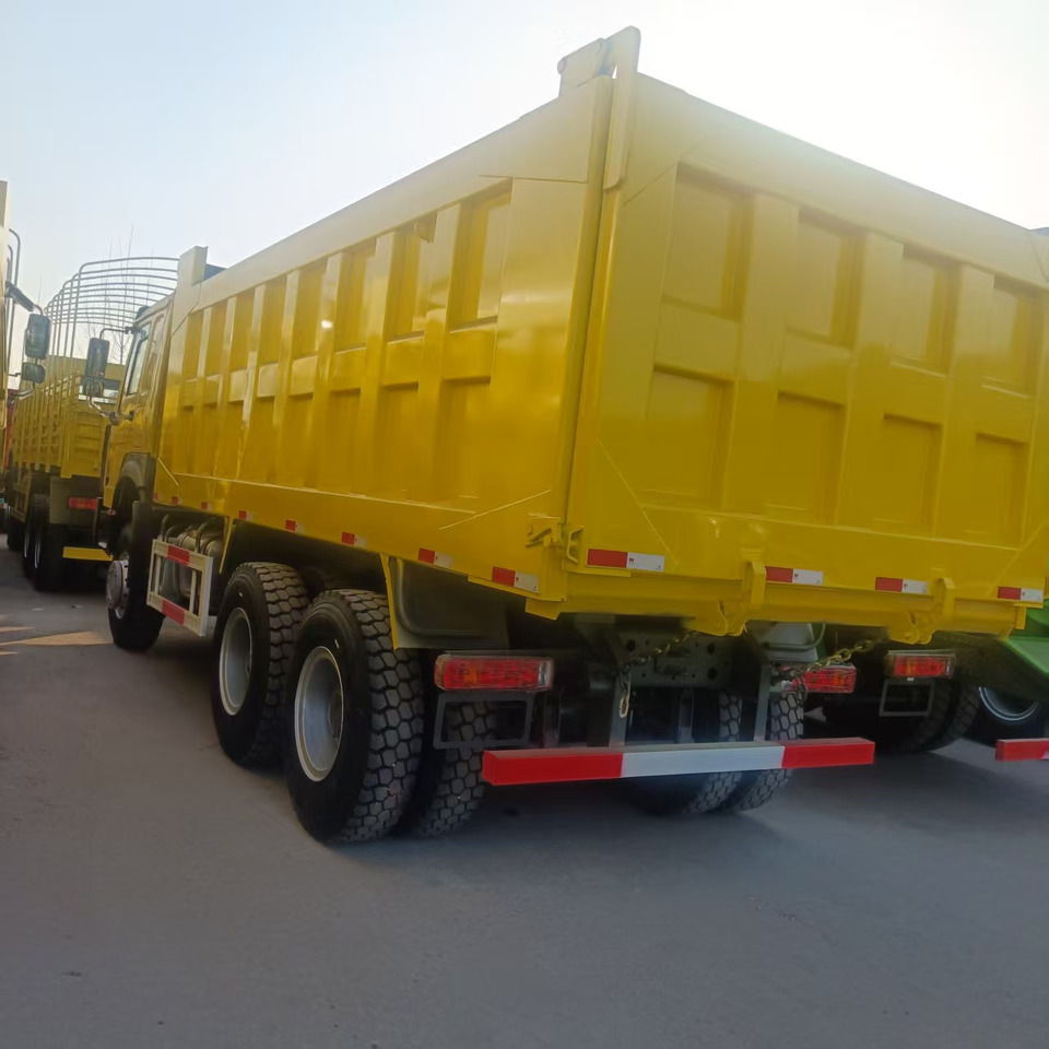 SINOTRUK HOWO - Camião basculante: foto 4 SINOTRUK HOWO - Camião basculante: foto 4