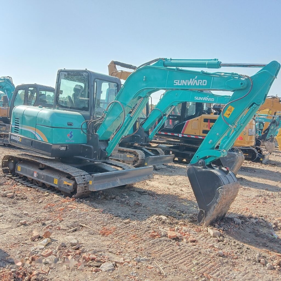 Mini escavadeira Sunward SWE60E: foto 6