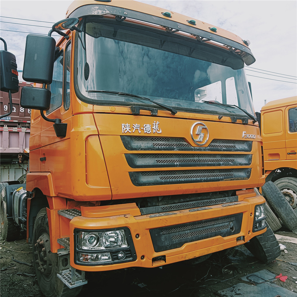 SHACMAN F3000 trailer head - Tractor: foto 2 SHACMAN F3000 trailer head - Tractor: foto 2