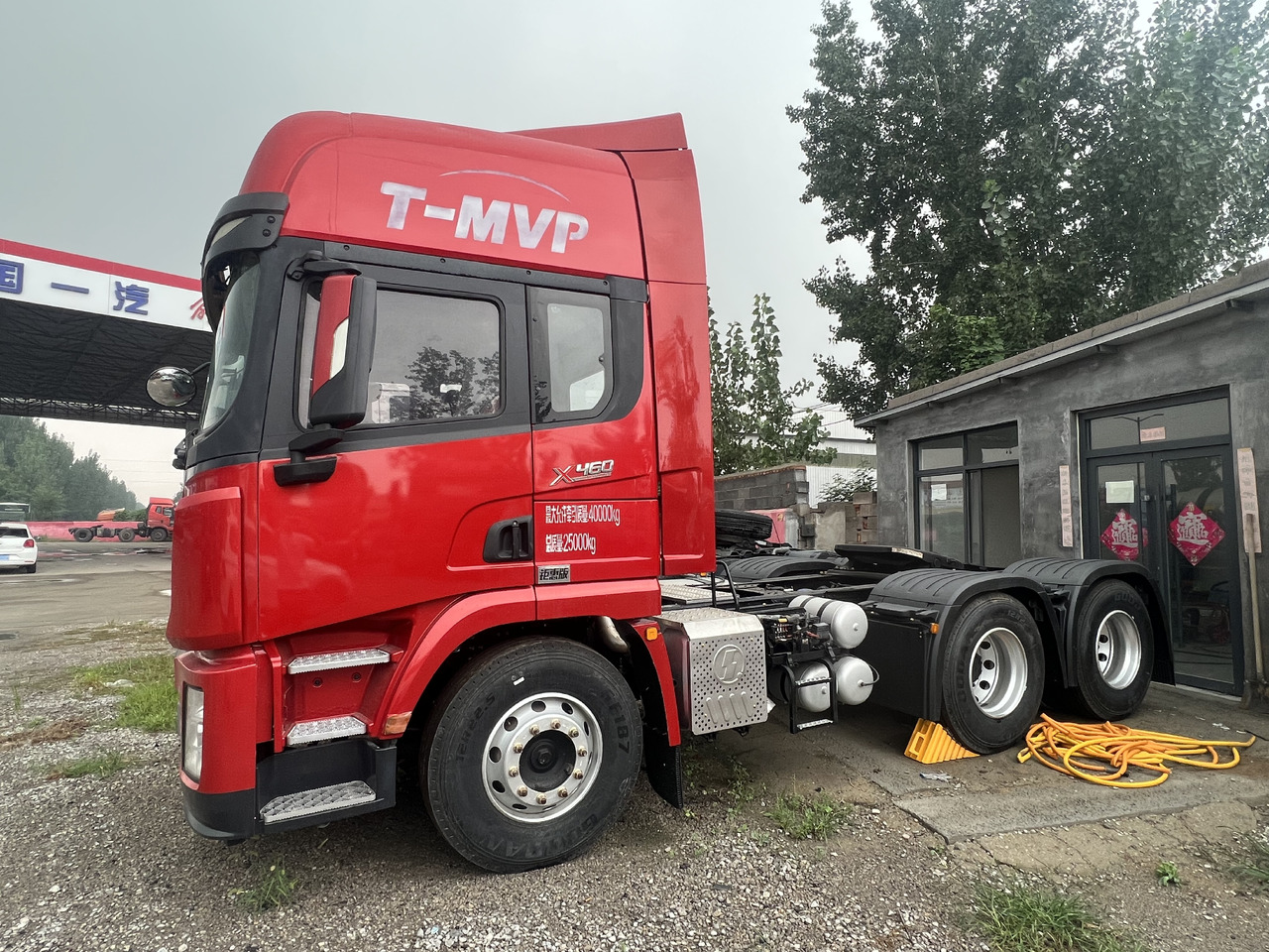 SHACMAN X3000 - Tractor: foto 2 SHACMAN X3000 - Tractor: foto 2