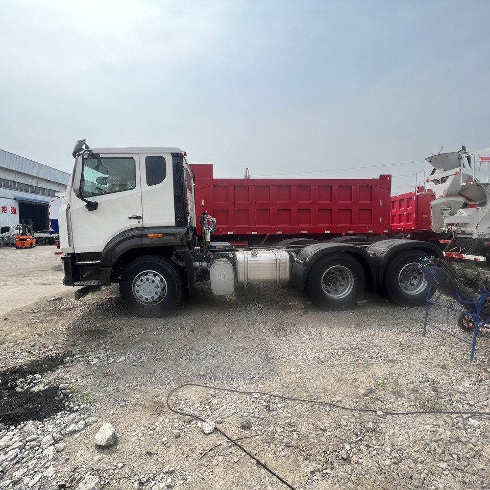 SINOTRUK HOHAN - Tractor: foto 5 SINOTRUK HOHAN - Tractor: foto 5