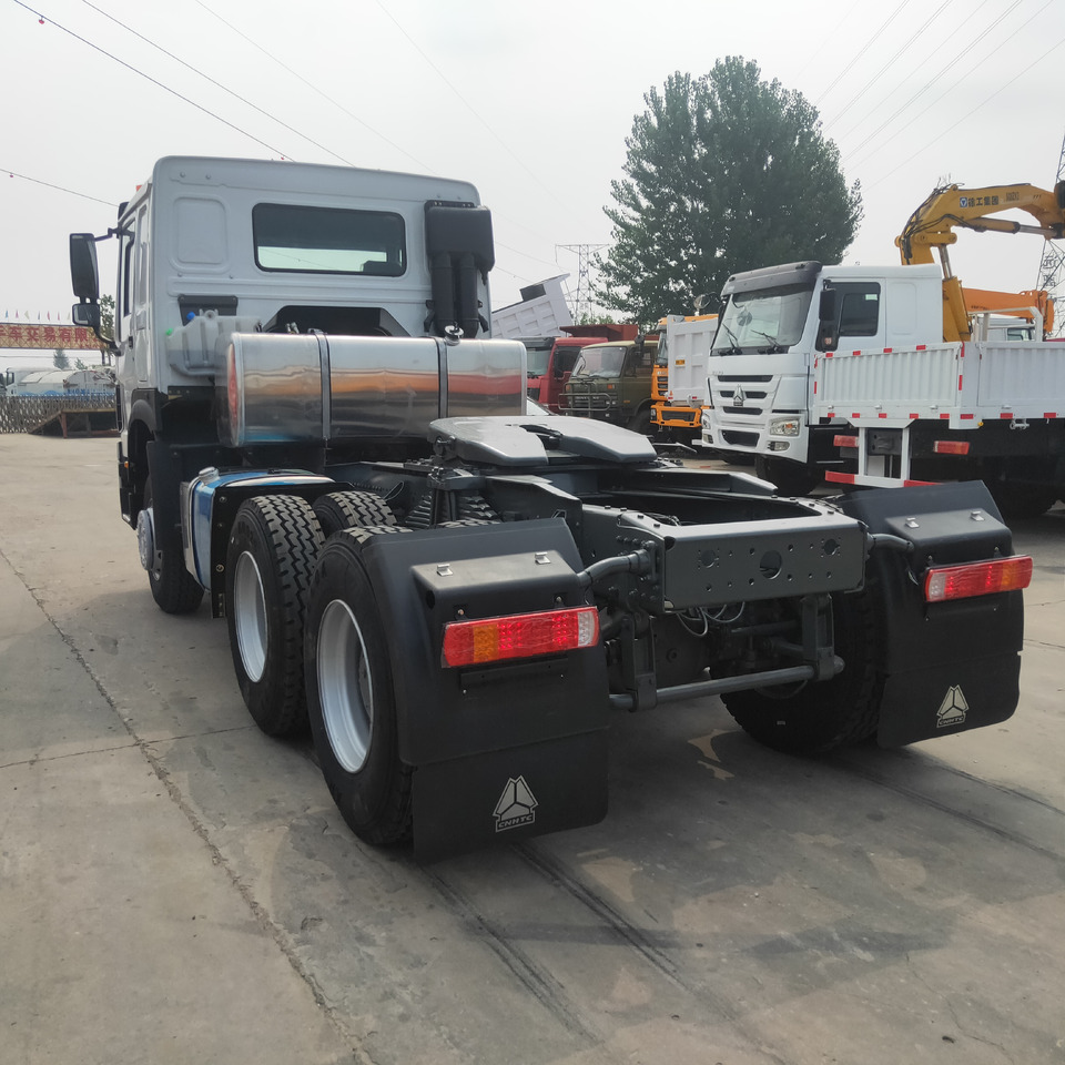 SINOTRUK HOWO - Tractor: foto 5 SINOTRUK HOWO - Tractor: foto 5