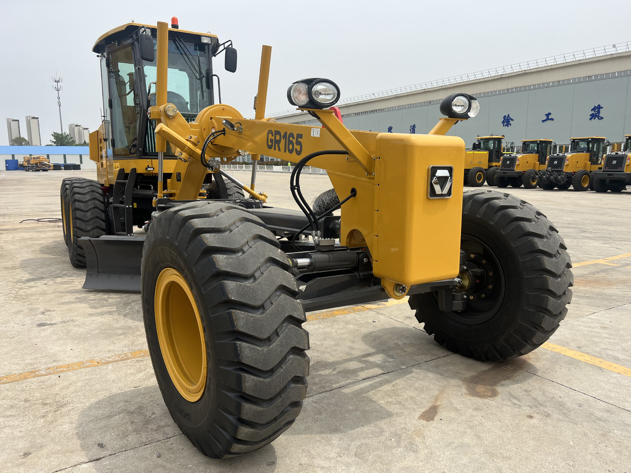 XCMG GR165 - Motoniveladora: foto 5 XCMG GR165 - Motoniveladora: foto 5