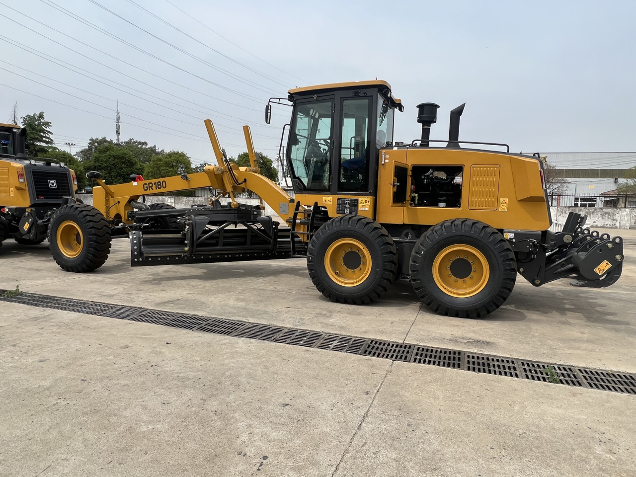 XCMG GR180 - Motoniveladora: foto 4 XCMG GR180 - Motoniveladora: foto 4