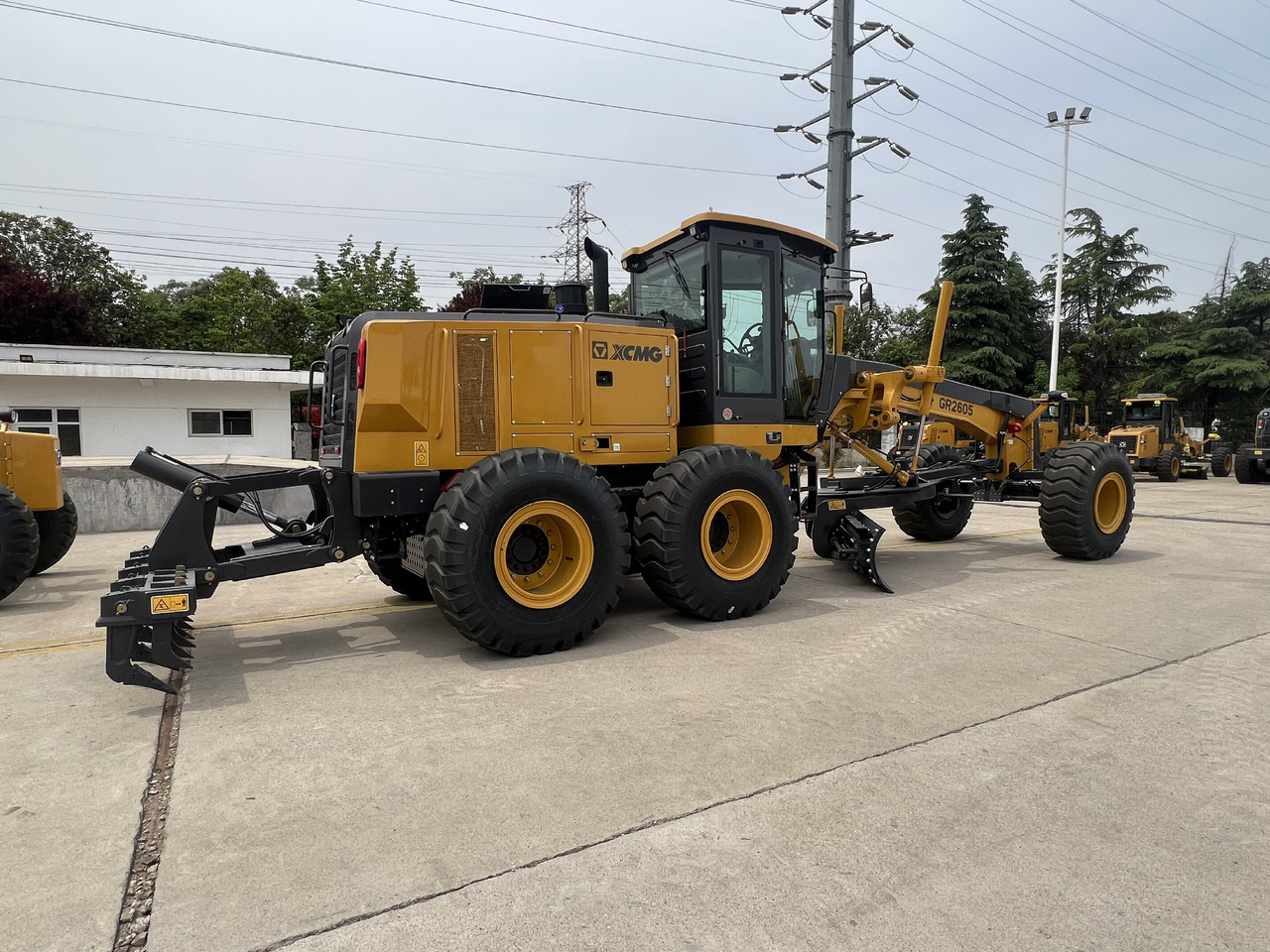XCMG GR2605 - Motoniveladora: foto 2 XCMG GR2605 - Motoniveladora: foto 2