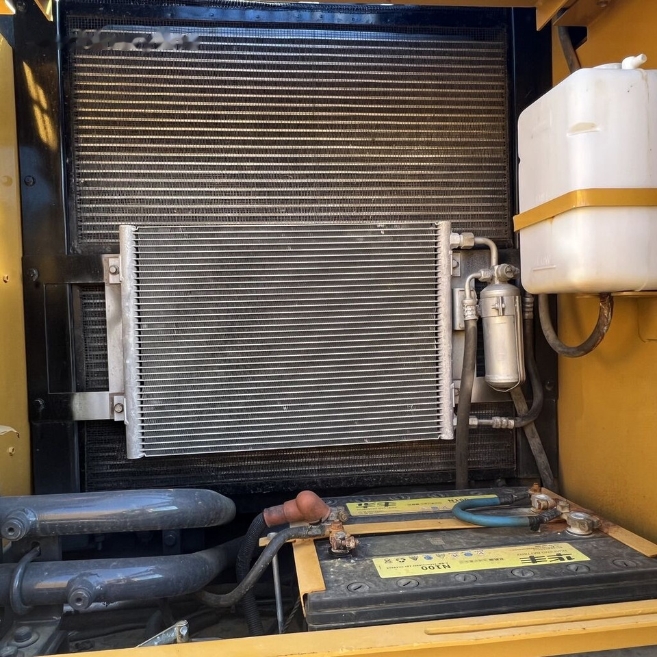 XCMG XE215DA - Escavadora de rastos: foto 1 XCMG XE215DA - Escavadora de rastos: foto 1