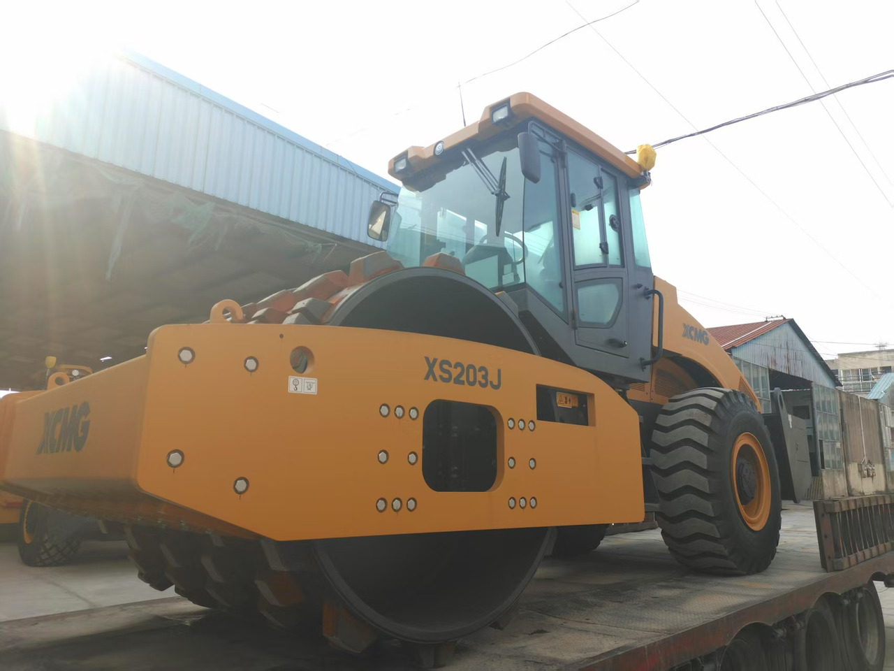 XCMG XS203J - Compactador de asfalto: foto 2 XCMG XS203J - Compactador de asfalto: foto 2