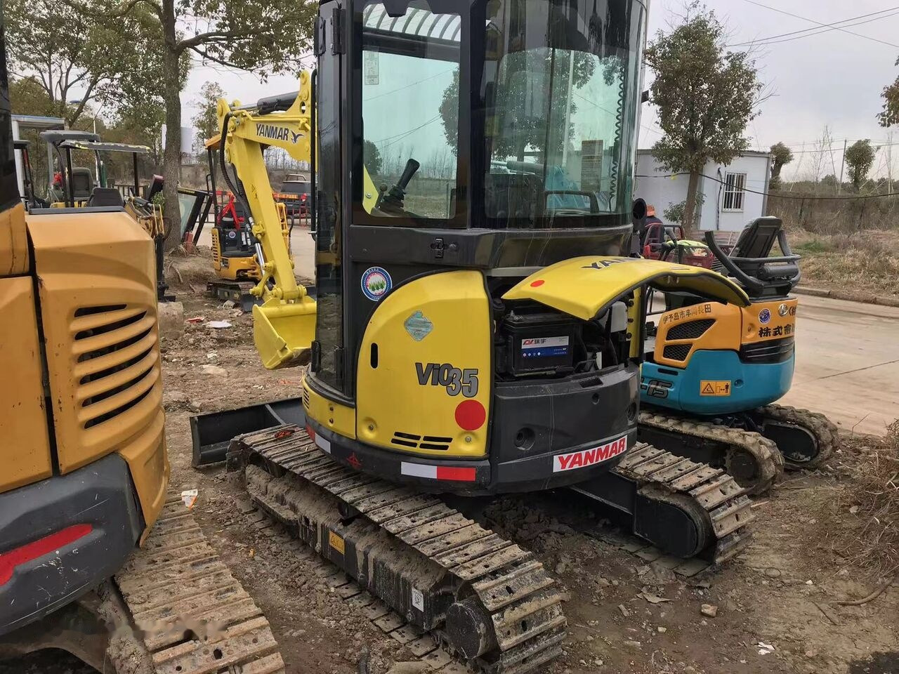 Yanmar VIO30 - Mini escavadeira: foto 3 Yanmar VIO30 - Mini escavadeira: foto 3