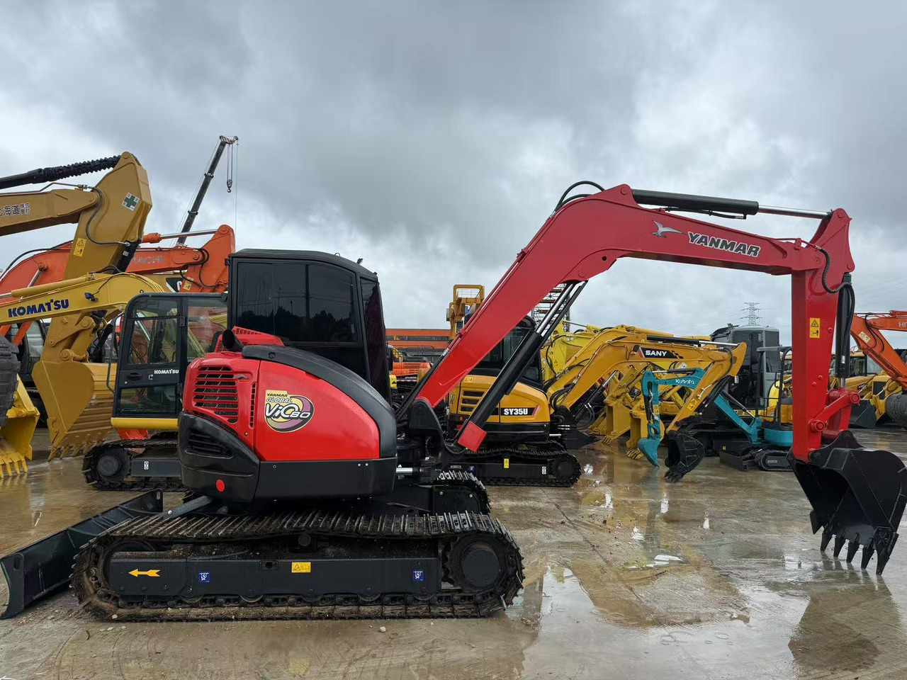 Yanmar Vio80 - Mini escavadeira: foto 4 Yanmar Vio80 - Mini escavadeira: foto 4