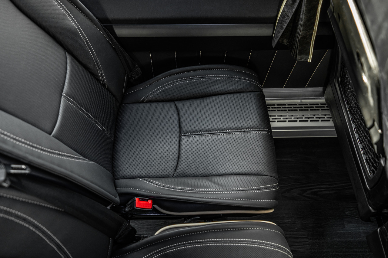 Mercedes-Benz New - Minibus, Furgão de passageiros: foto 4 Mercedes-Benz New - Minibus, Furgão de passageiros: foto 4