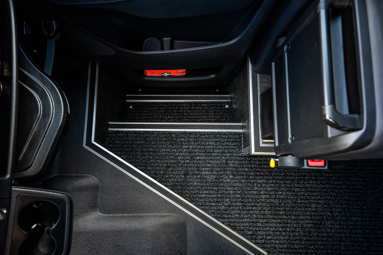 Mercedes-Benz New - Minibus, Furgão de passageiros: foto 5 Mercedes-Benz New - Minibus, Furgão de passageiros: foto 5