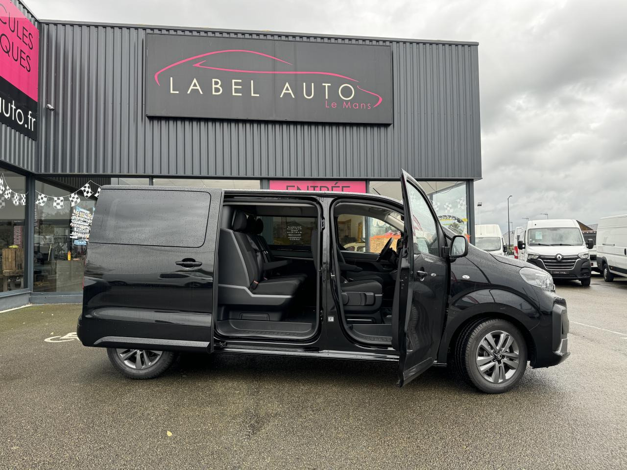 CITROEN jumpy M 2.0 BLUEHDI 180 S S EAT8 DOUBLE CABINE 5 PLACES - Furgão: foto 2 CITROEN jumpy M 2.0 BLUEHDI 180 S S EAT8 DOUBLE CABINE 5 PLACES - Furgão: foto 2