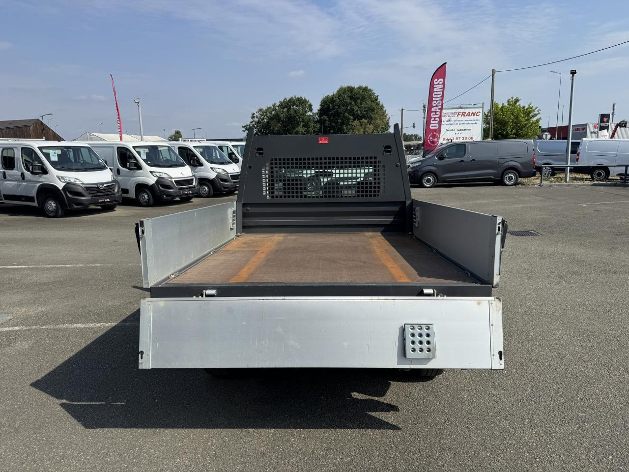 Fiat Doblo Cargo Cargo 1.6 Multijet 16V 105 ch WORK UP PLATEAU Pro Lounge - Carrinha de caixa aberta: foto 4 Fiat Doblo Cargo Cargo 1.6 Multijet 16V 105 ch WORK UP PLATEAU Pro Lounge - Carrinha de caixa aberta: foto 4