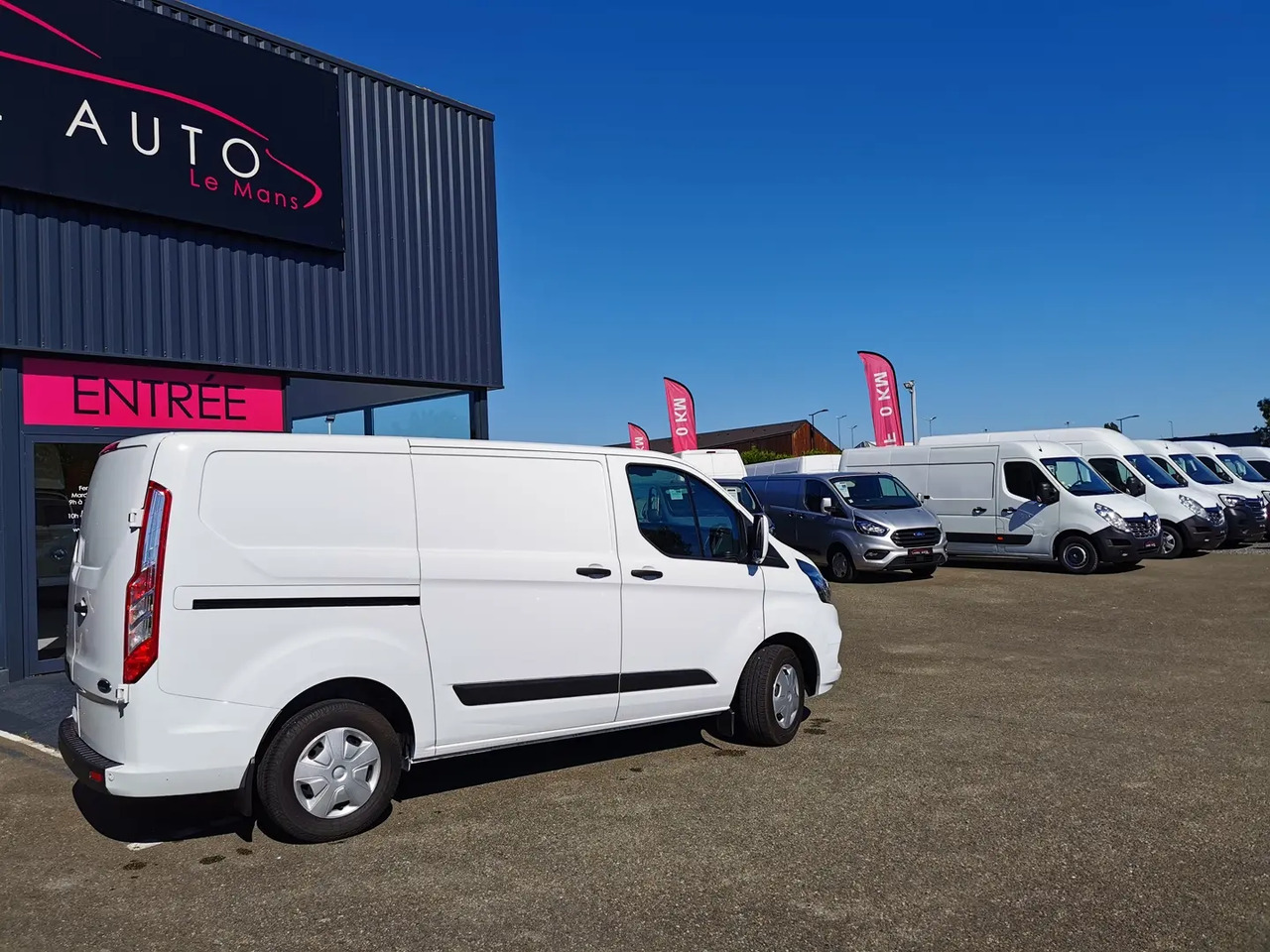 Ford Transit Custom 280 L1H1 2.0 ECOBLUE 130 S&S TREND BUSINESS BVA6 - Furgão: foto 5 Ford Transit Custom 280 L1H1 2.0 ECOBLUE 130 S&S TREND BUSINESS BVA6 - Furgão: foto 5