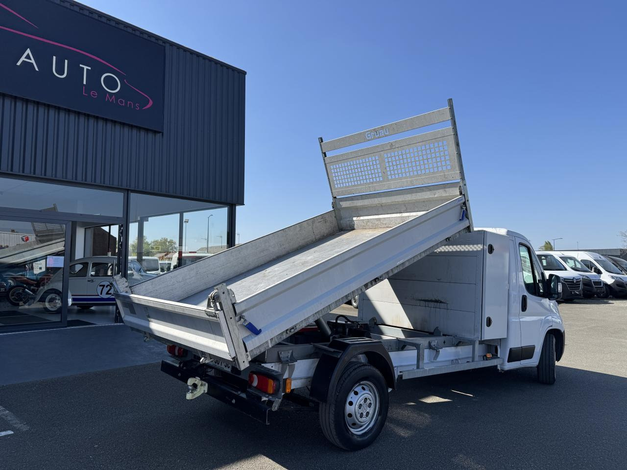 OPEL Movano 3.5t L2.2 BlueHDi Maxi 140CH BENNE COFFRE - Carrinha basculante: foto 4 OPEL Movano 3.5t L2.2 BlueHDi Maxi 140CH BENNE COFFRE - Carrinha basculante: foto 4