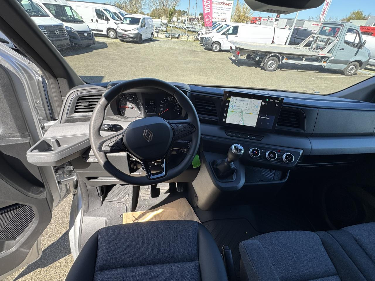 RENAULT Master Advance 3t3 L2H2 2.0 Blue dCi - 150 2025 IV FOURGON Fourgon L2H2 Traction - Furgão: foto 4 RENAULT Master Advance 3t3 L2H2 2.0 Blue dCi - 150 2025 IV FOURGON Fourgon L2H2 Traction - Furgão: foto 4