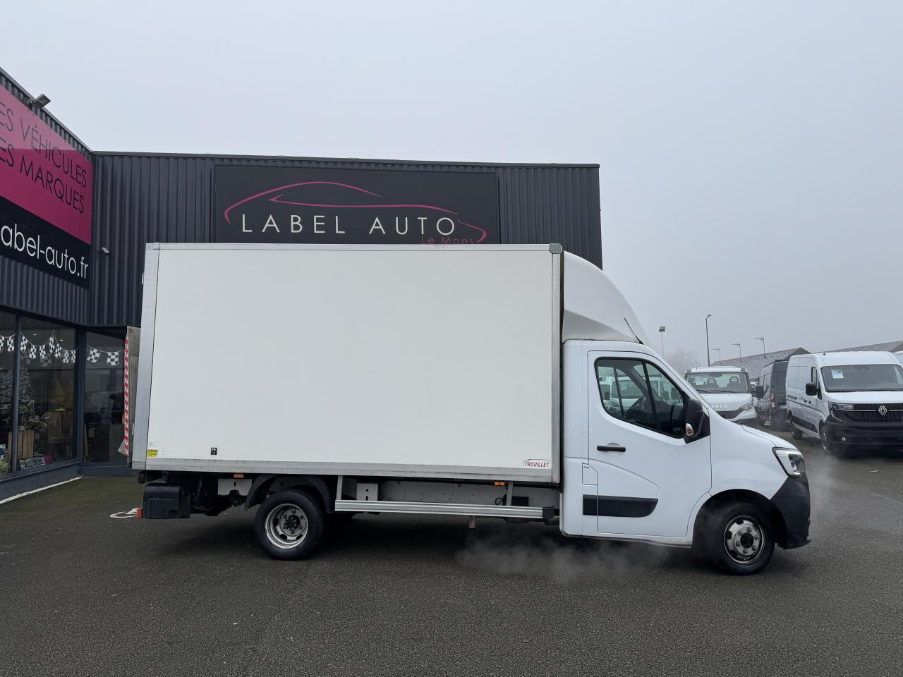RENAULT Master Confort R3500 L2 2.3 dCi - 130 III CHASSIS CABINE Châssis Cabine L2 Propulsion PHASE 3 - Carrinha de contentor: foto 1 RENAULT Master Confort R3500 L2 2.3 dCi - 130 III CHASSIS CABINE Châssis Cabine L2 Propulsion PHASE 3 - Carrinha de contentor: foto 1