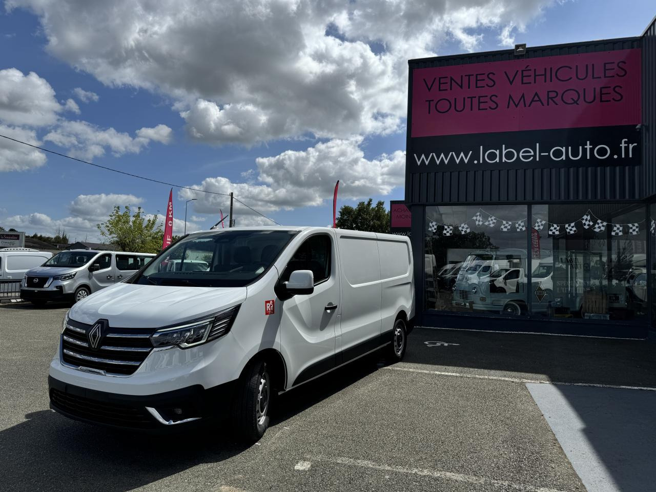 RENAULT Trafic L2H1 3000 Kg 2.0 Blue dCi - 170 2024 III FOURGON Fourgon Advance L2H1 PHASE 3 - Furgão: foto 3 RENAULT Trafic L2H1 3000 Kg 2.0 Blue dCi - 170 2024 III FOURGON Fourgon Advance L2H1 PHASE 3 - Furgão: foto 3