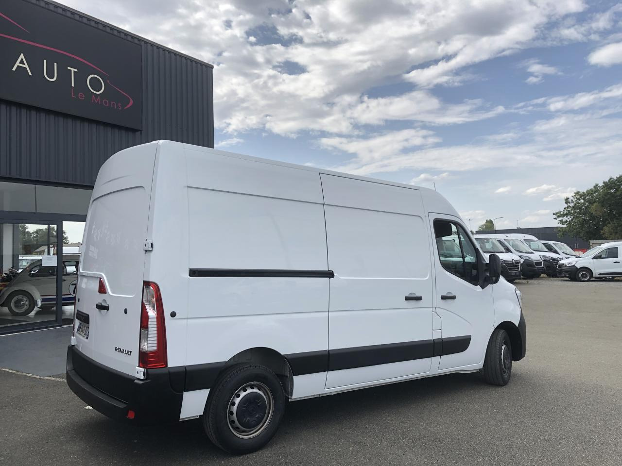 Renault Master F3300 L2H2 2.3 BLUE DCI 135CH CONFORT EURO6 - Furgão: foto 5 Renault Master F3300 L2H2 2.3 BLUE DCI 135CH CONFORT EURO6 - Furgão: foto 5
