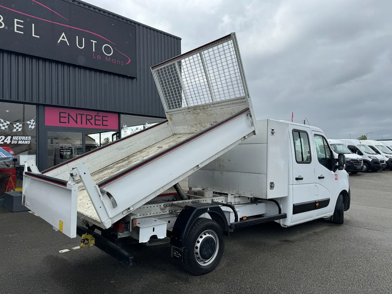 Renault Master RJ3500 L4 2.3 BLUE DCI 130CH DOUBLE CABINE CONFORT EUROVI - Carrinha basculante, Carrinha cabine dupla: foto 4 Renault Master RJ3500 L4 2.3 BLUE DCI 130CH DOUBLE CABINE CONFORT EUROVI - Carrinha basculante, Carrinha cabine dupla: foto 4